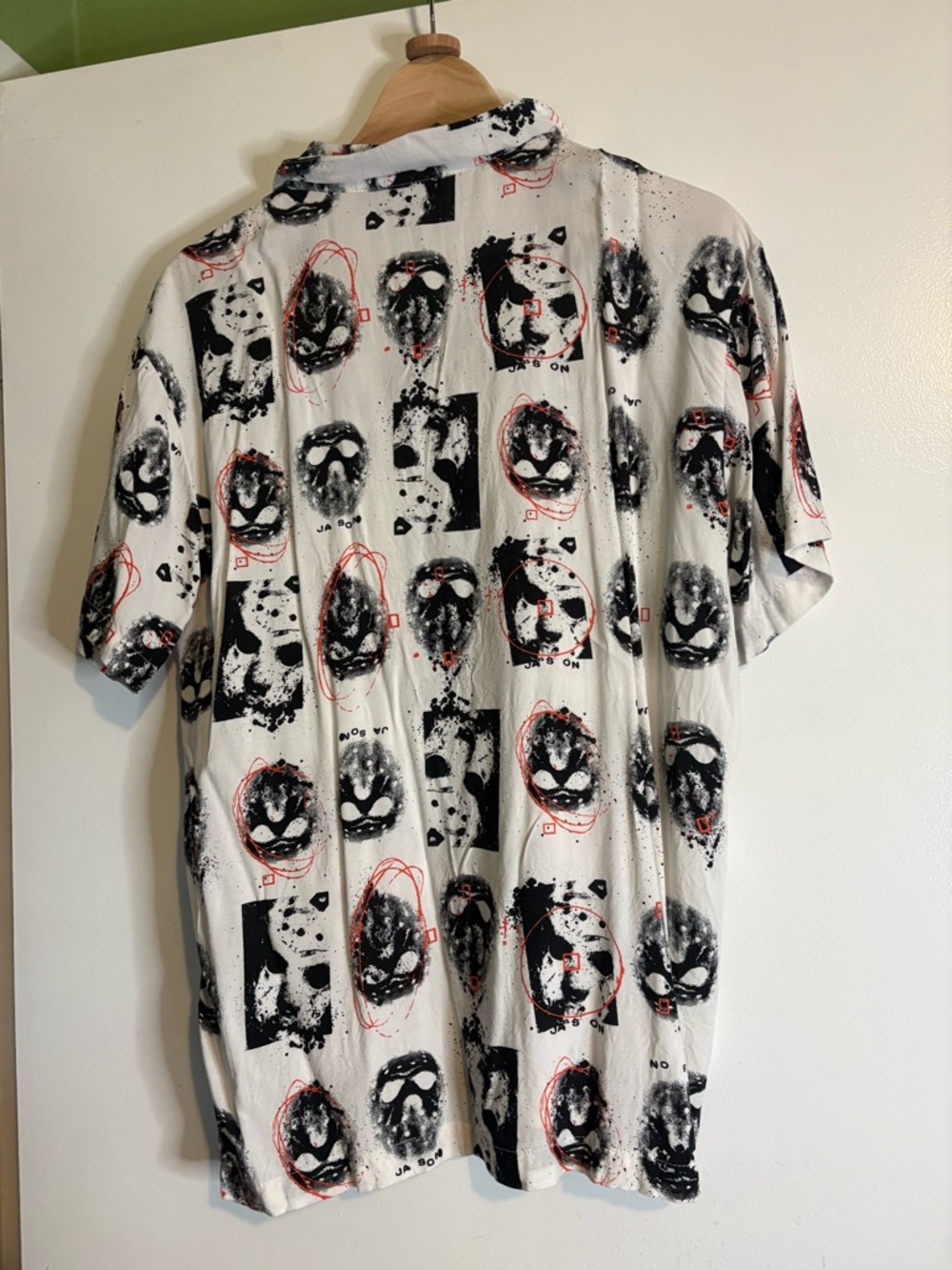 Jason button up top - Picture 4 of 5